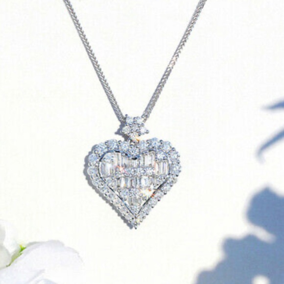 NEW 925 Sterling Silver Heart Necklace - Picture 2 of 5